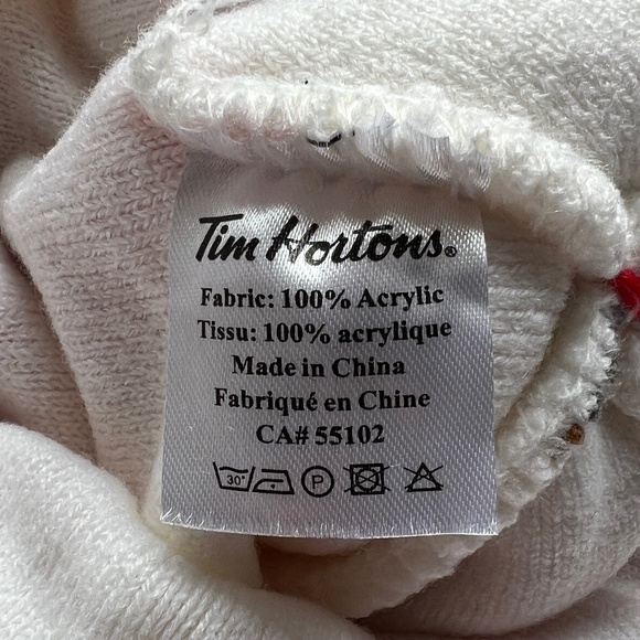 Tim Hortons Toque Sidney Crosby Pompom Beanie Red & White Winter Hat Maple Leaf - Picture 7 of 9